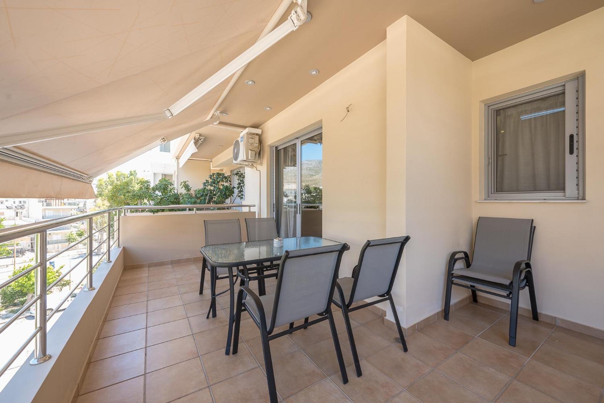 Rigas Apartment In Ilioupoli Atenas Exterior foto