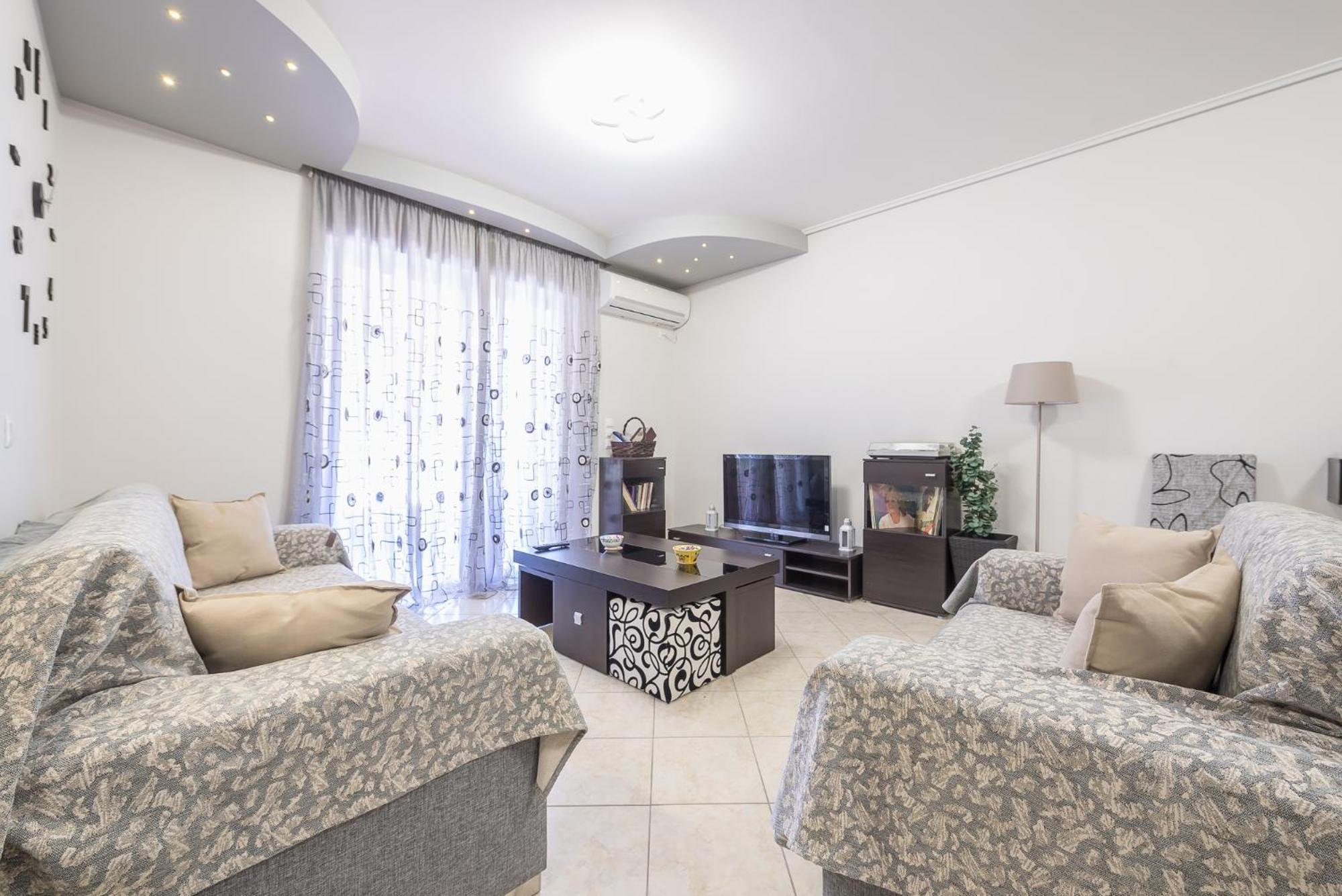 Rigas Apartment In Ilioupoli Atenas Exterior foto