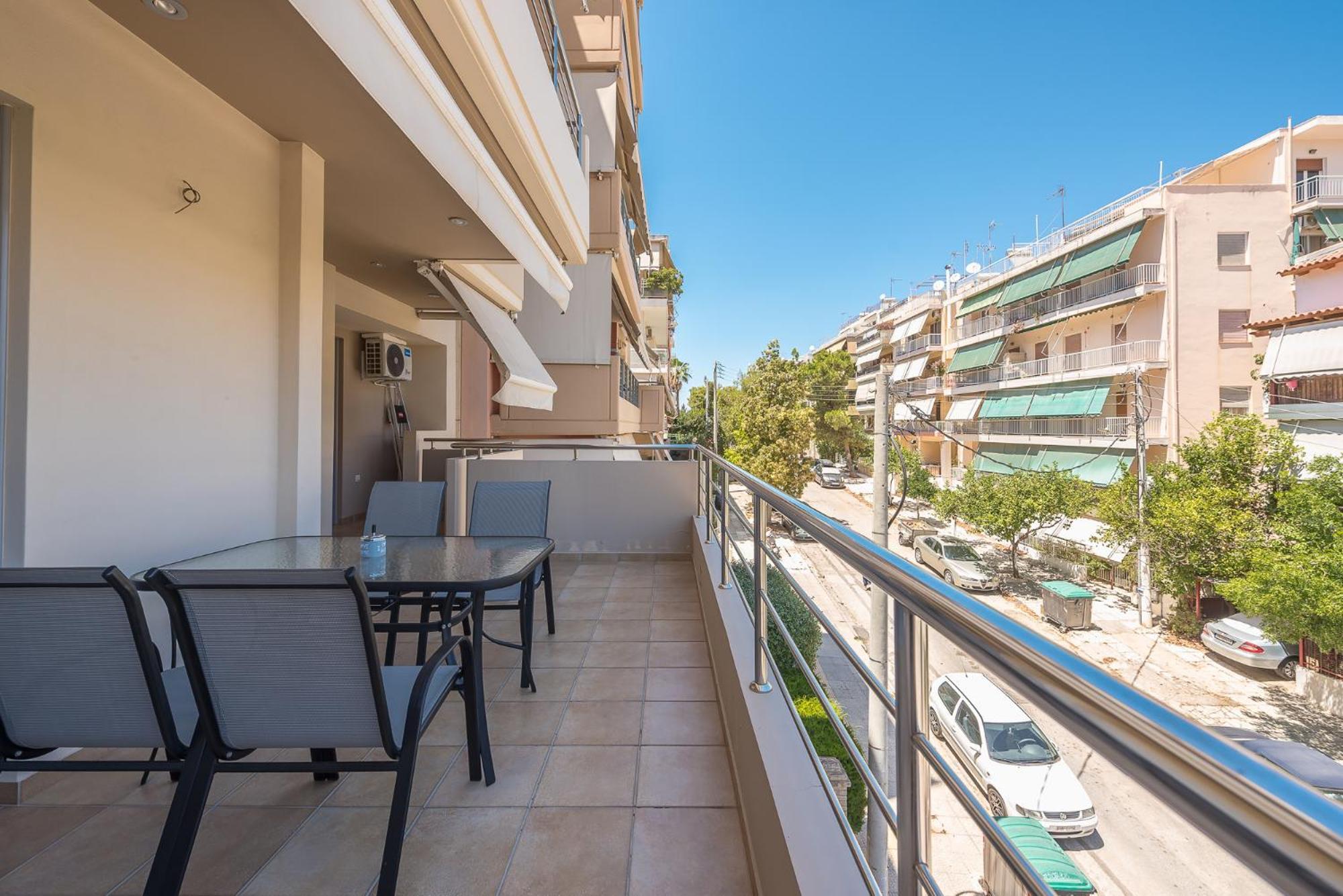 Rigas Apartment In Ilioupoli Atenas Exterior foto
